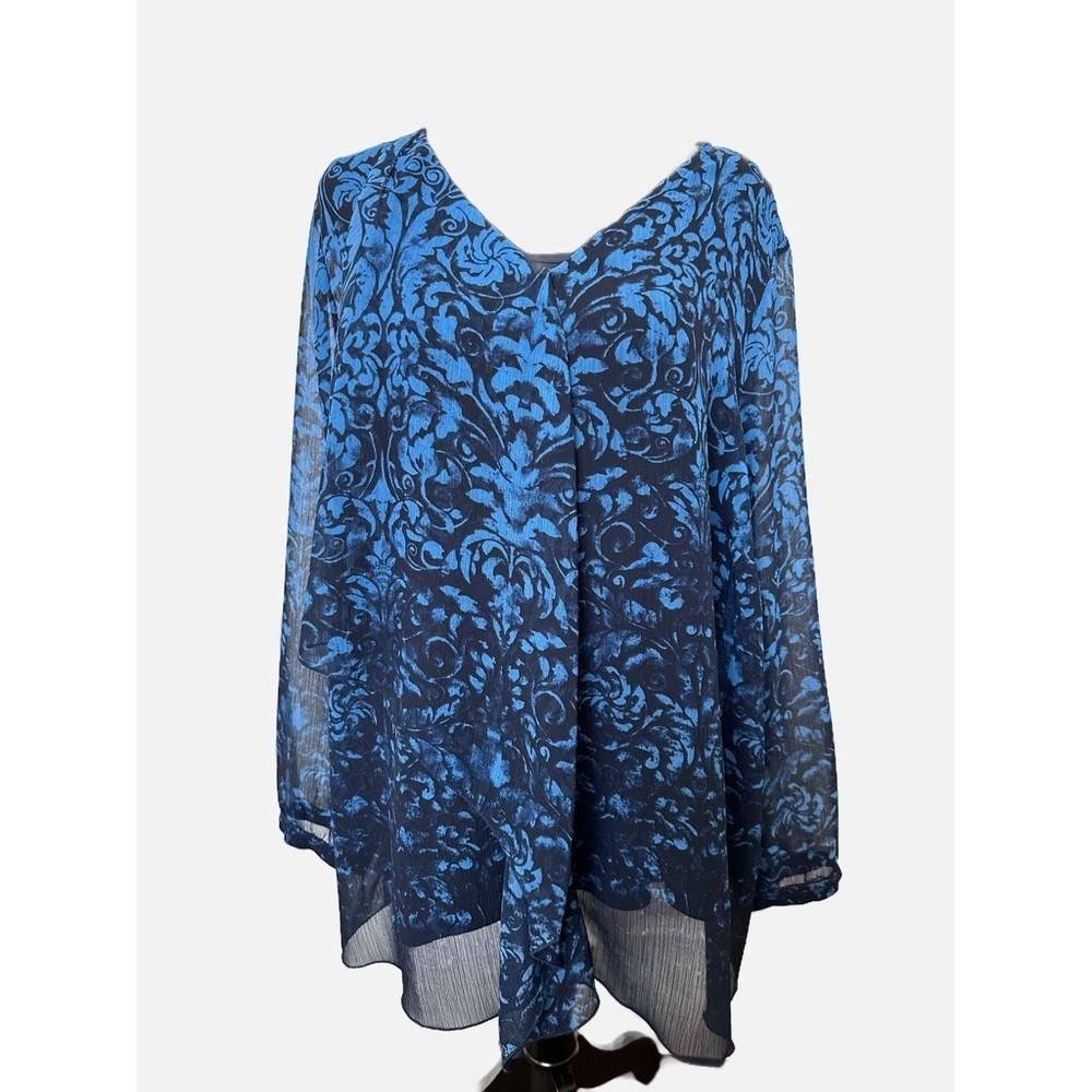 Catherines floral blue v-neck blouse in size x/large.